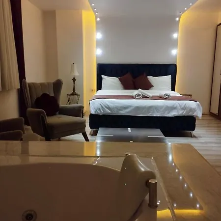 Casa Bonita, Luxury With Pool And Jacuzzi. * Belek